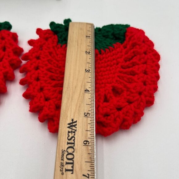 Vintage Handmade Crochet Strawberry Potholder Red Green Set of 2 handmade - Picture 4 of 6